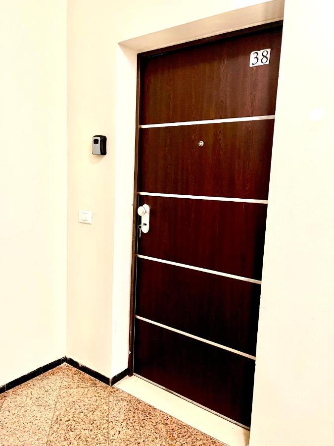 City Center Apartment Galeria ติรานา ภายนอก รูปภาพ