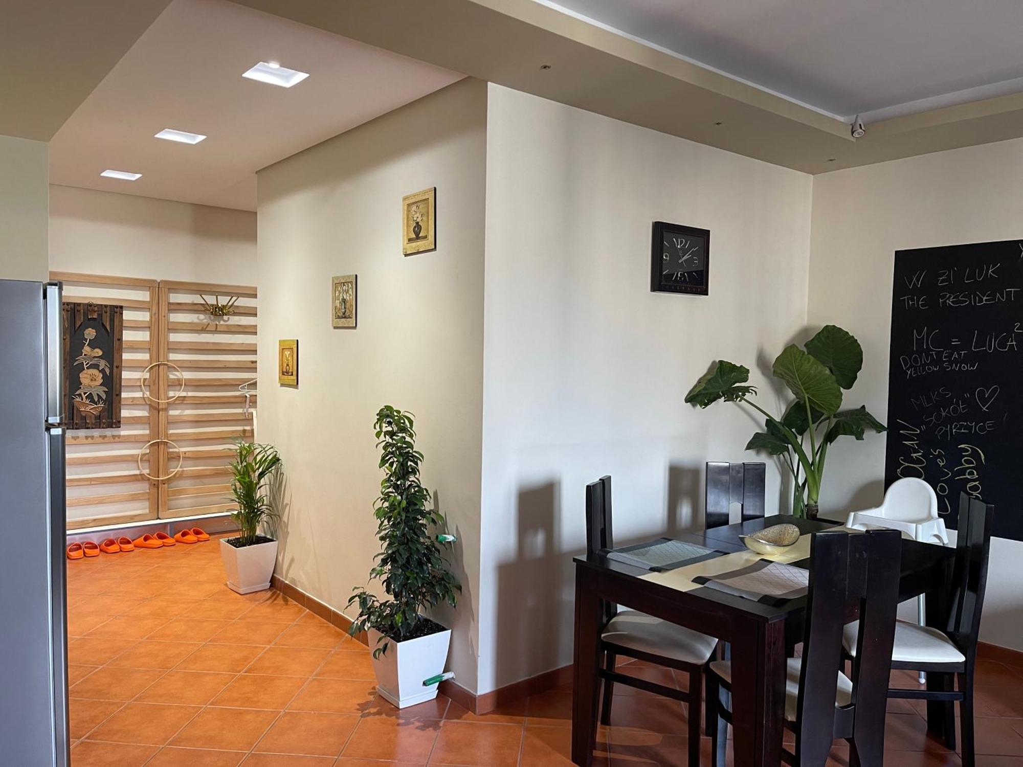 City Center Apartment Galeria ติรานา ภายนอก รูปภาพ