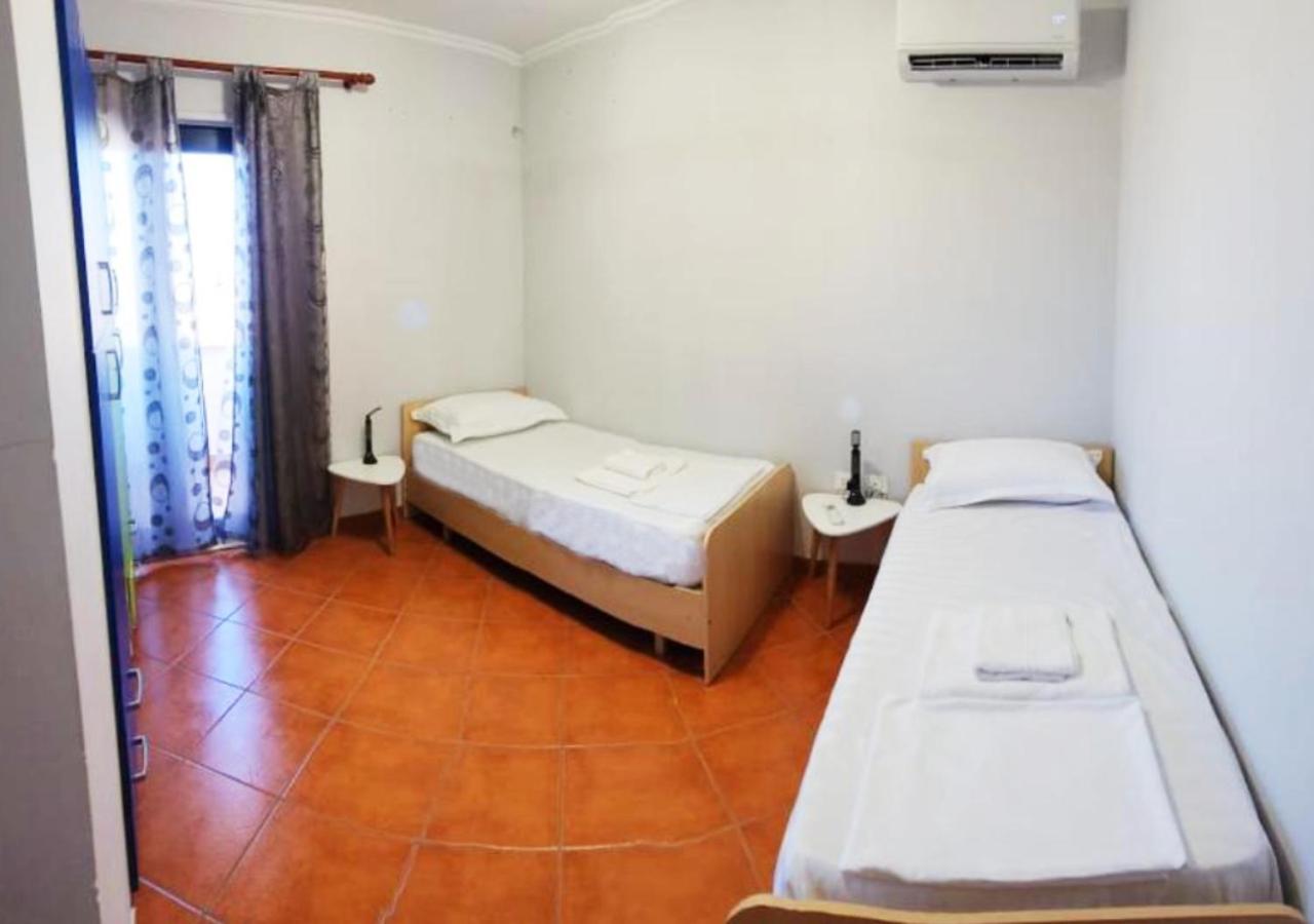 City Center Apartment Galeria ติรานา ภายนอก รูปภาพ