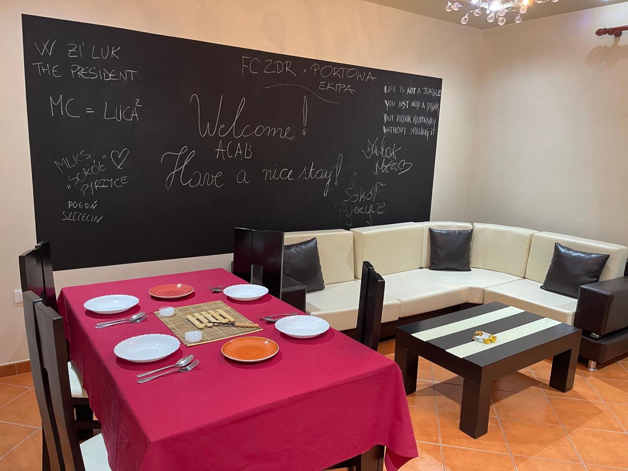 City Center Apartment Galeria ติรานา ภายนอก รูปภาพ