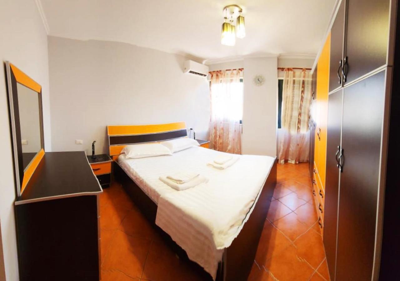 City Center Apartment Galeria ติรานา ภายนอก รูปภาพ